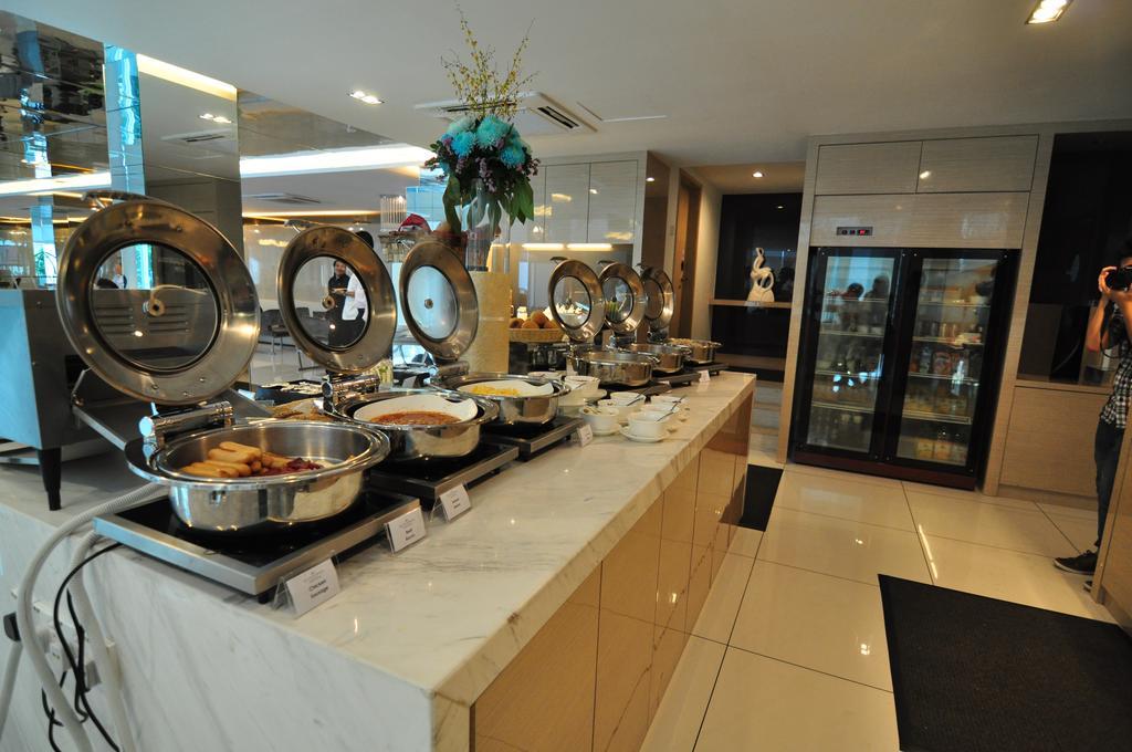 Damas Suites&Residences Kuala Lumpur Exterior foto