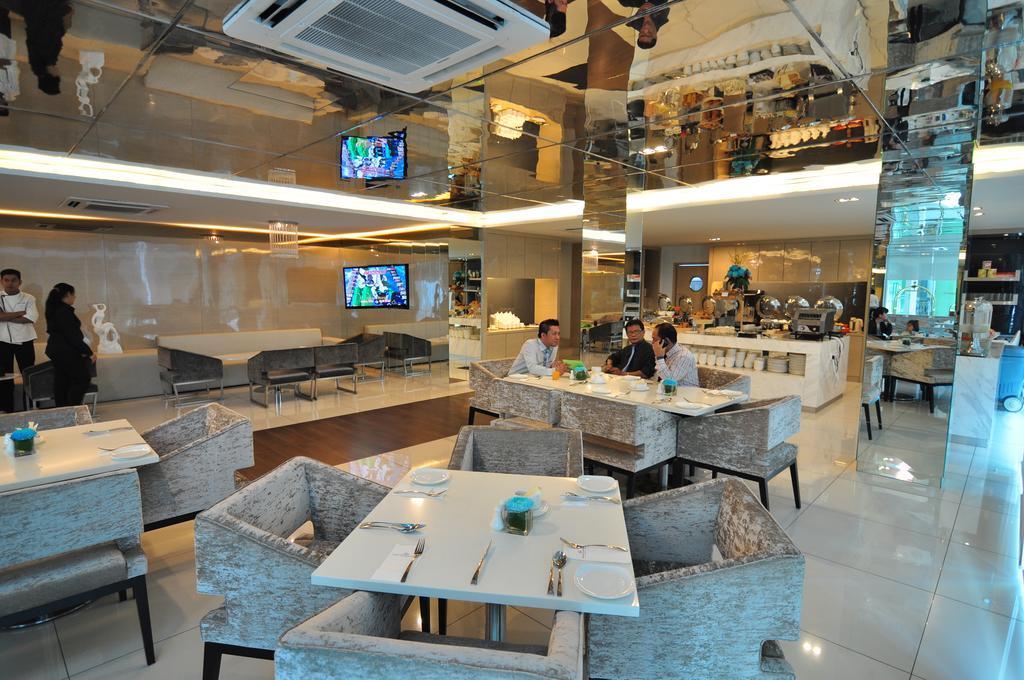 Damas Suites&Residences Kuala Lumpur Exterior foto